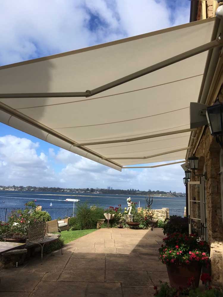 Retractable Awnings Perth
